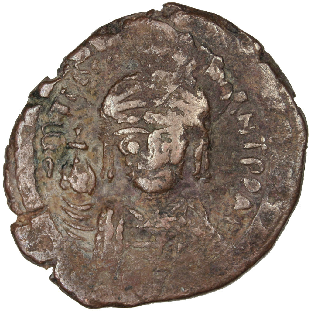 Coin, Tiberius II Constantine, Half Follis, Constantinople, , Copper