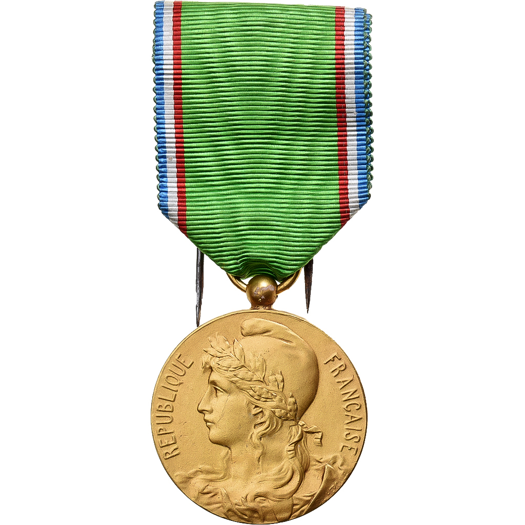 Médaille souvenir Musée du Louvre - La Victoire de Samothrace - Monnaie de Paris · Librairie- du Louvre Médaille souvenir Musée du Louvre - La Victoire de Samothrace - Monnaie de Paris · Librairie- du Louvre