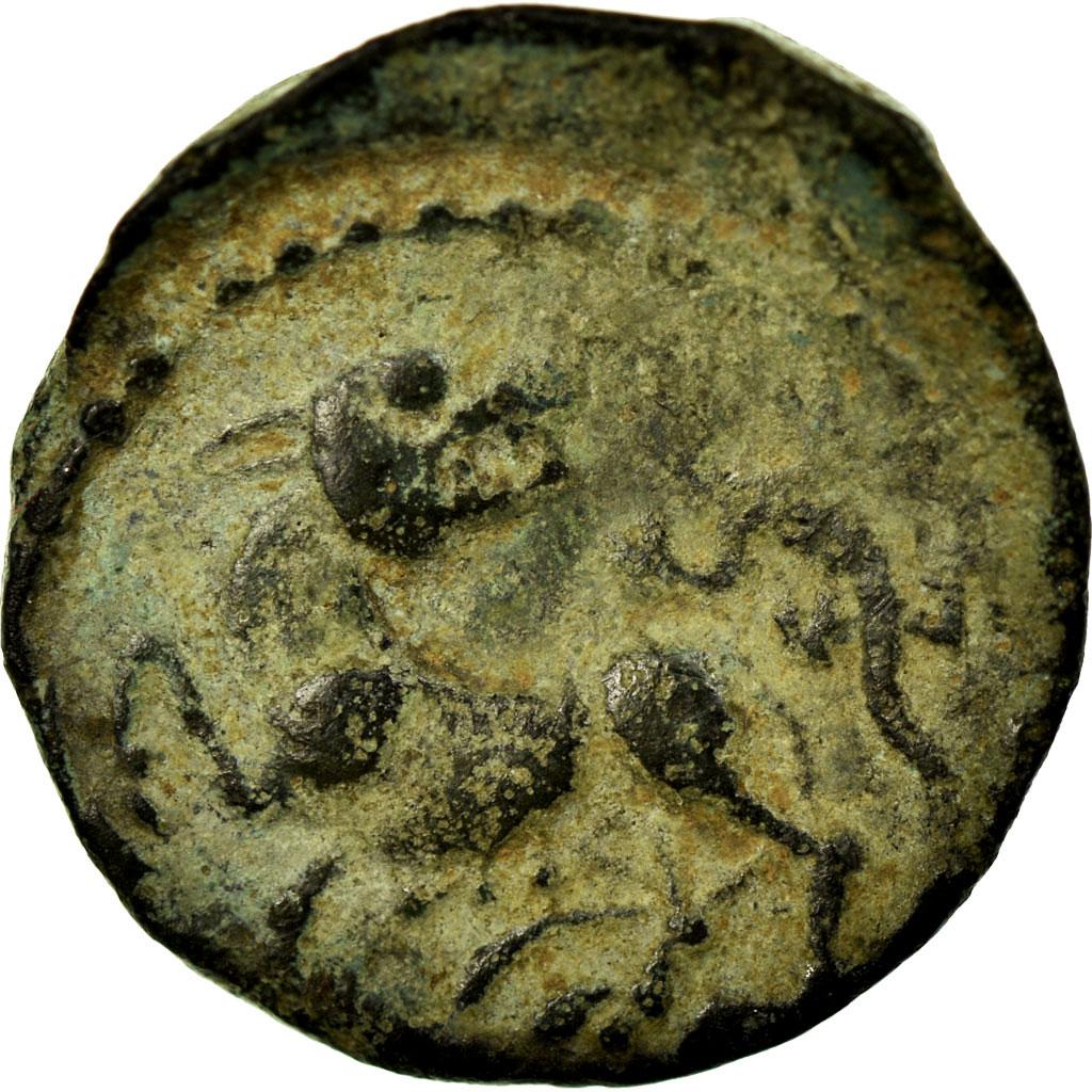 Coin, Carnutes, Bronze PIXTILOS à la louve, Latour:7095-7096