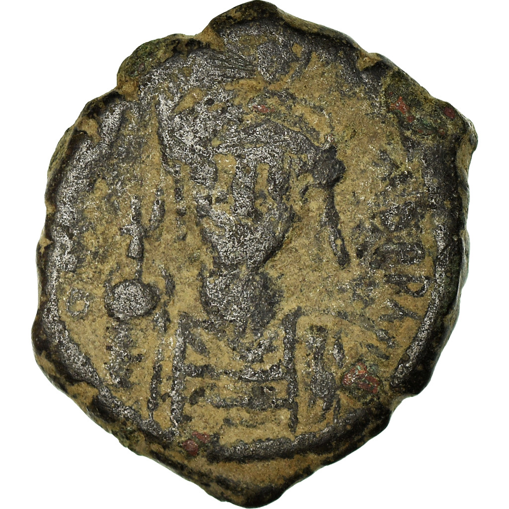 Coin, Maurice Tiberius, Half Follis, 584-585, Constantinople, , Copper
