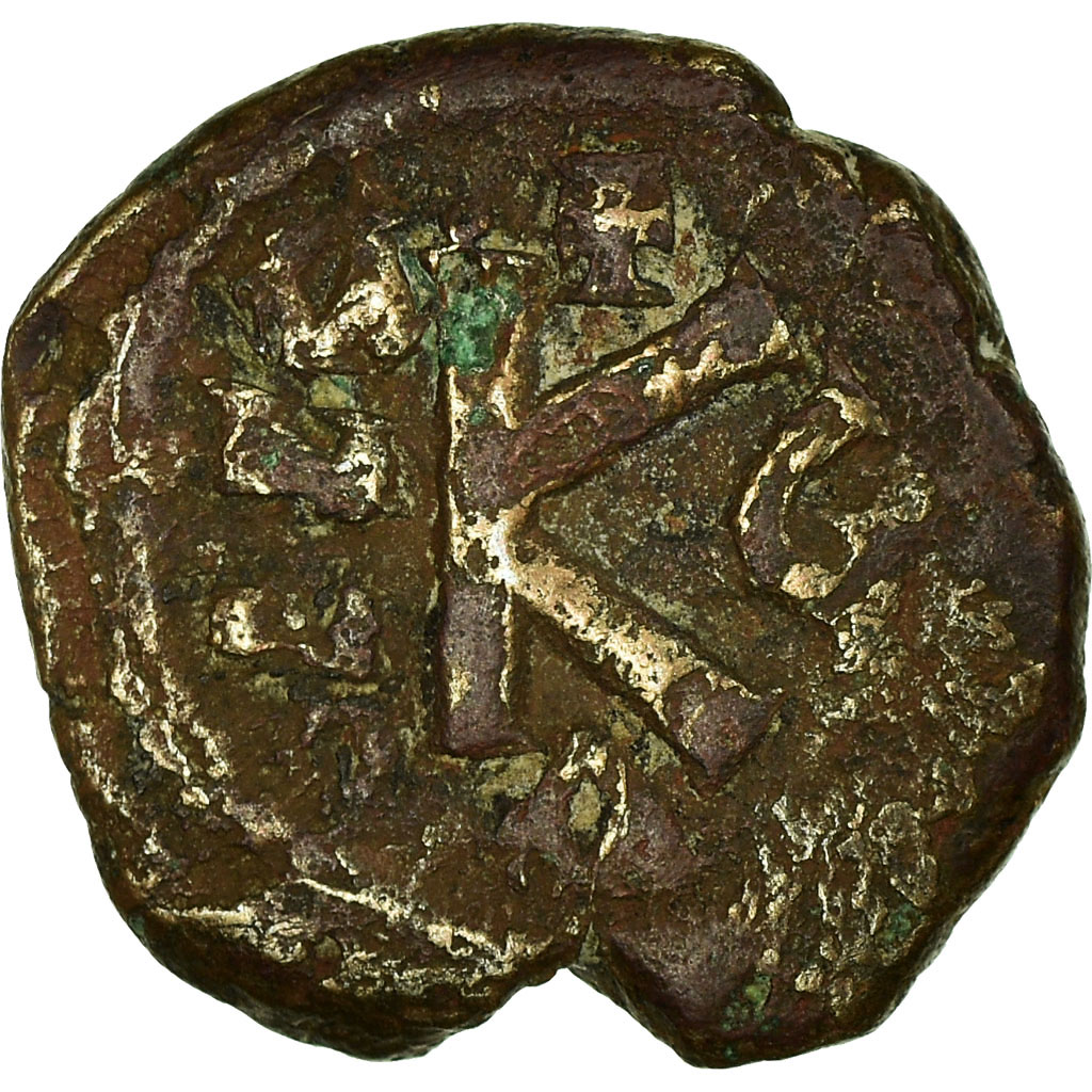 Coin, Maurice Tiberius, Half Follis, 587-588, Constantinople, , Copper